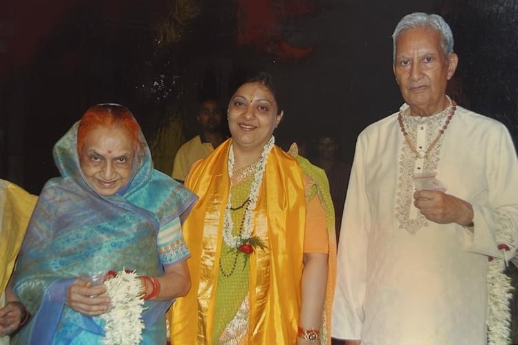 With members of the Birla family at Ramayanam Ashram